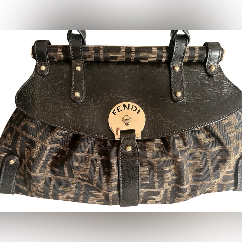 Vintage Fendi Magic Bag - Picture 3 of 16